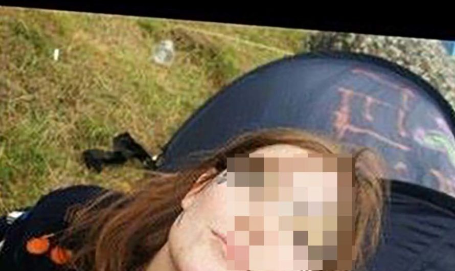 Jolie teen pour un plan sex à Toulouse